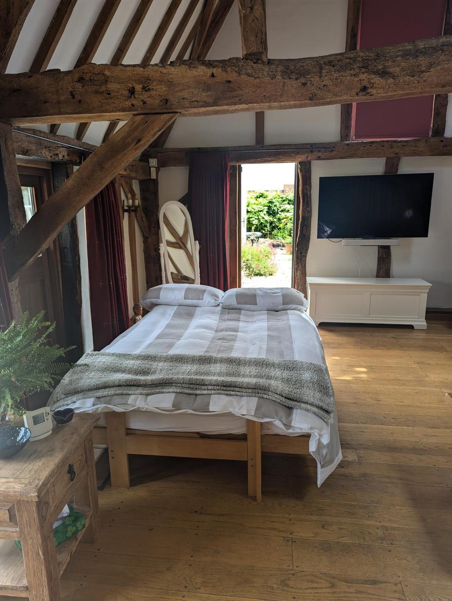 Cosy Listed Barn In Peaceful Country Village Granborough ภายนอก รูปภาพ